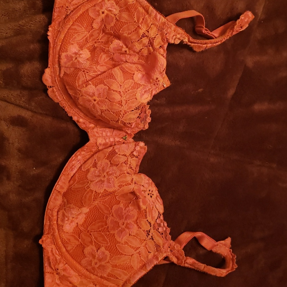 Bra